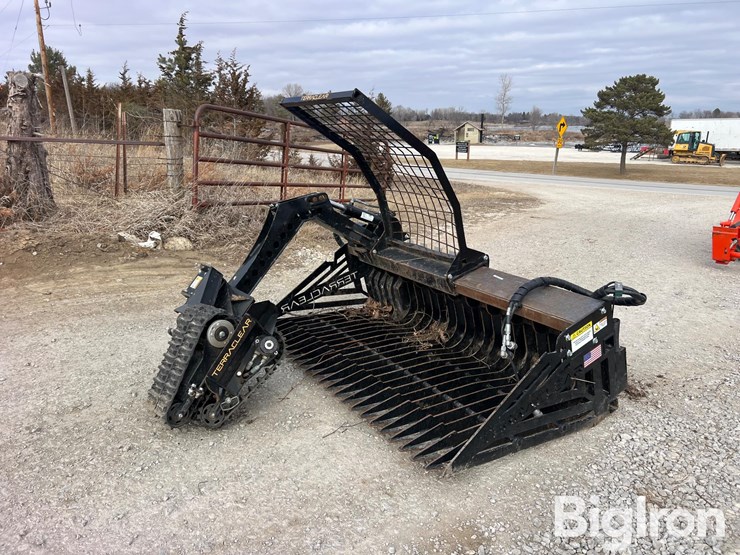 terraclear-78"-rock-picker-image-9