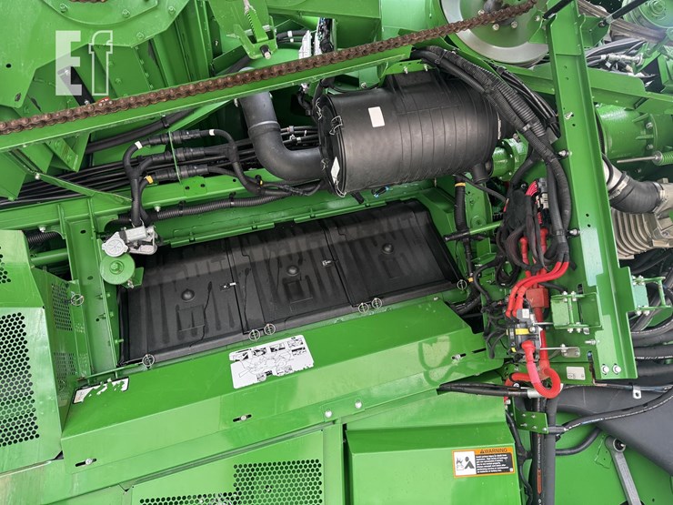 2020-john-deere-s780-image-15