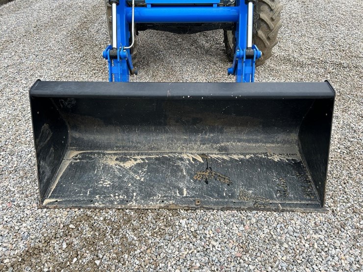 new-holland-powerstar-75-image-9