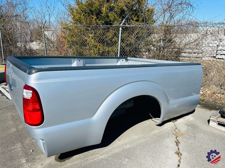 2012-ford-truck-bed-image-1