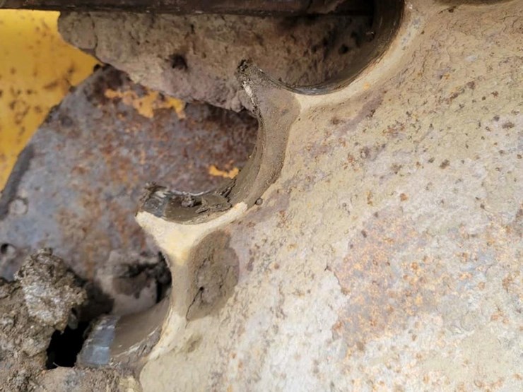 2012-deere-650k-image-20