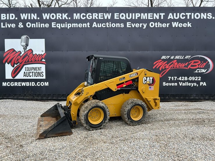 2019-caterpillar-246d3-image-1