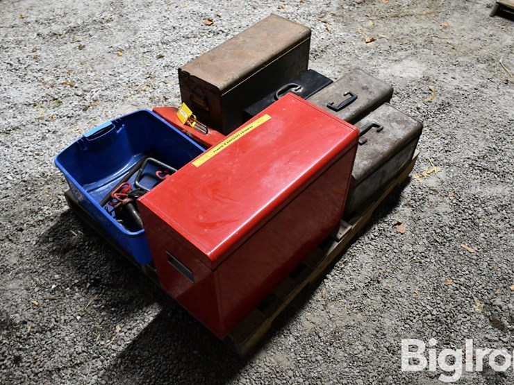 pallet-of-farm-support-image-7