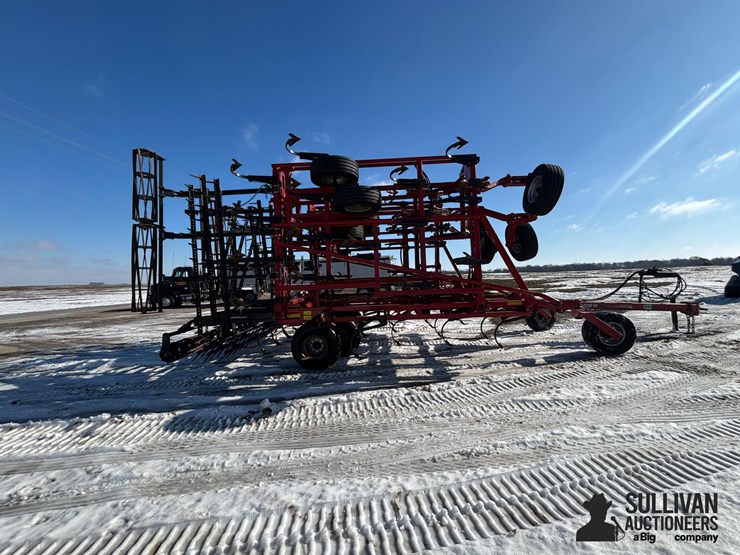 2021-case-ih-200-image-4