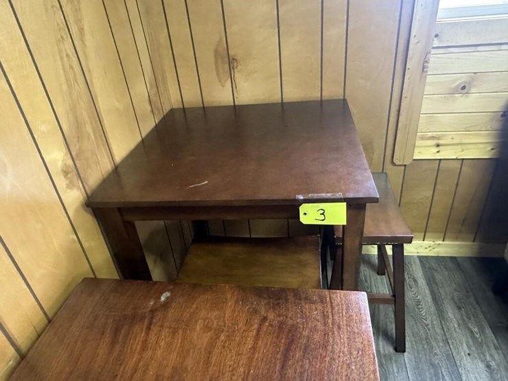 dining-table-&-stools-image-4