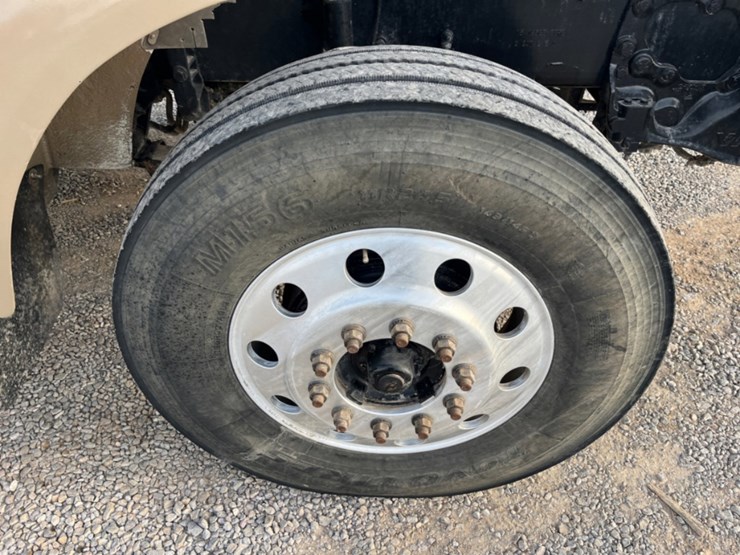 2013-western-star-4900-image-11