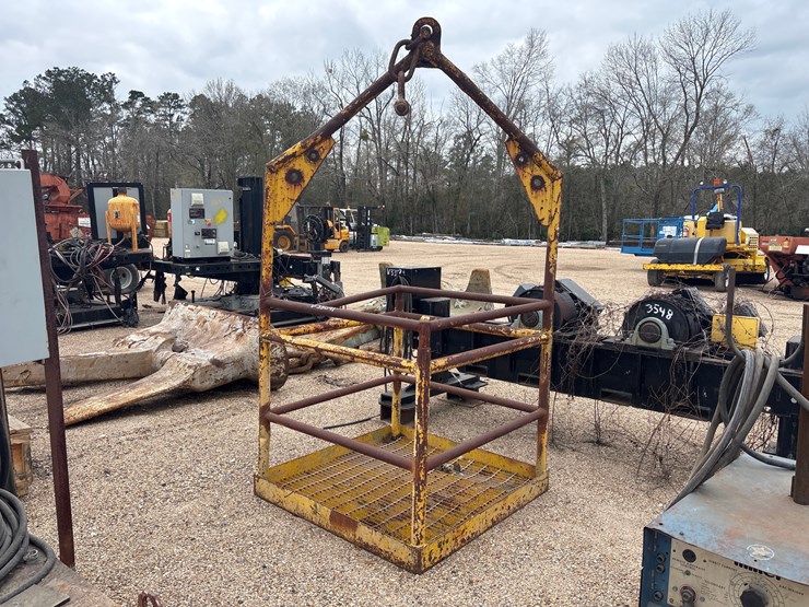 #3550-•-personnel/material-basket-image-1