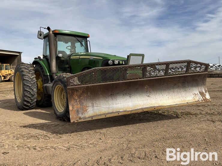 2004-john-deere-8320-image-3