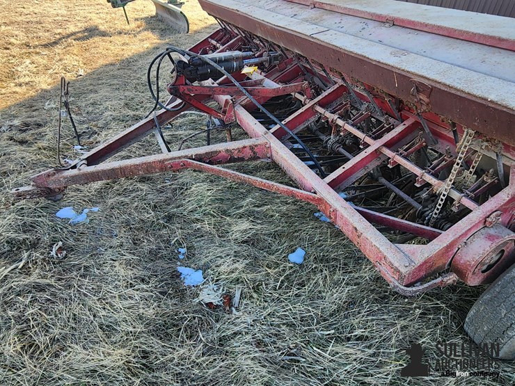 international-10-image-9