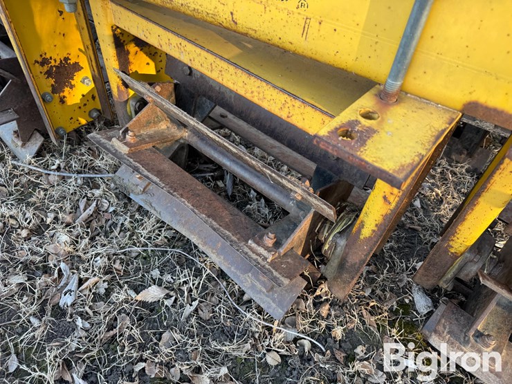 buffalo-52101030-8r30-stalk-chopper-image-13