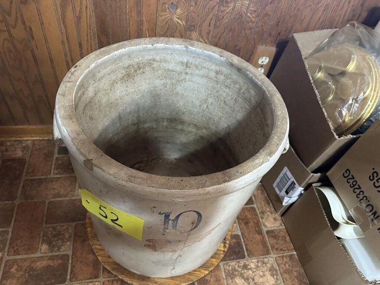 red-wing-10-gallon-crock-image-4