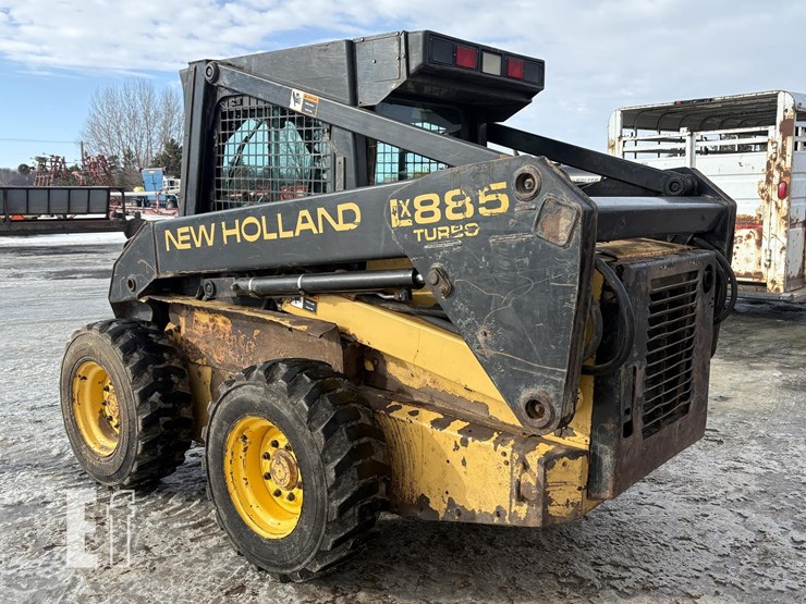 new-holland-lx885-image-15