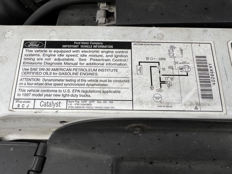 1997-ford-explorer-xlt-image-14