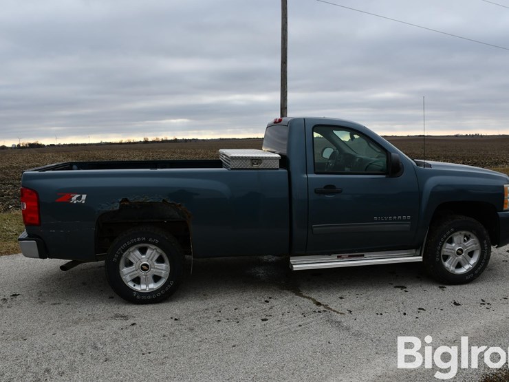 2010-chevrolet-silverado-1500-lt-image-4