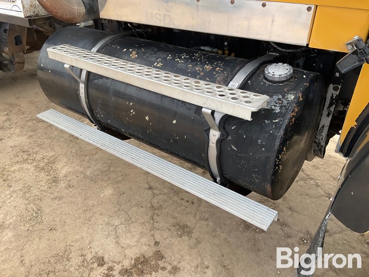 1985-kenworth-w900-image-15