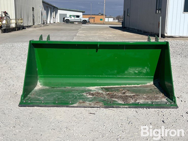 mds-8.5'-bucket-image-2