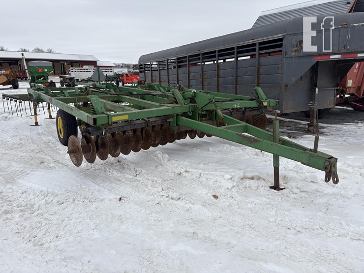 john-deere-722-image-3