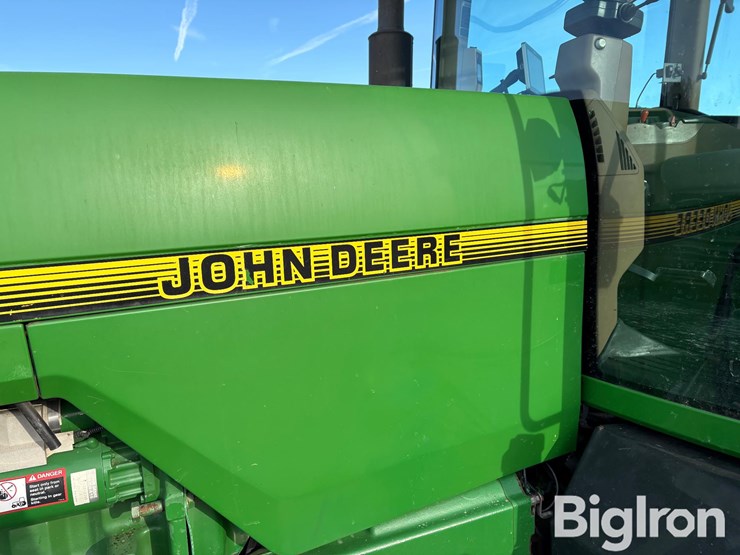 1995-john-deere-8200-image-15