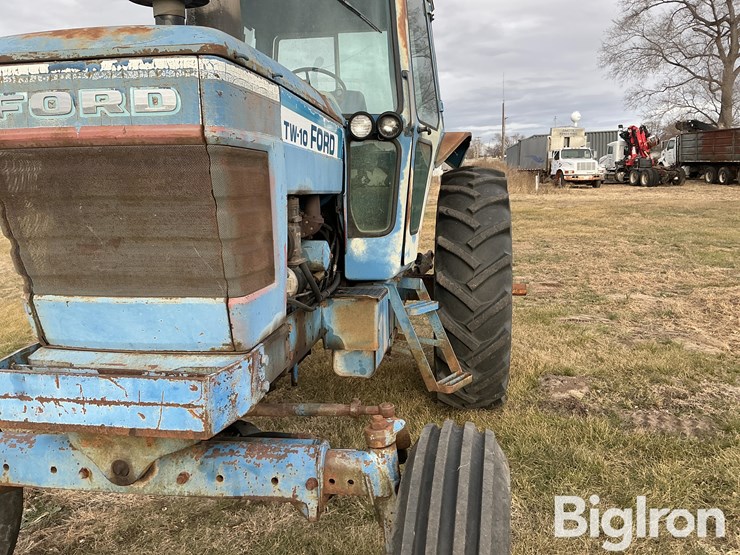 ford-tractor-image-9