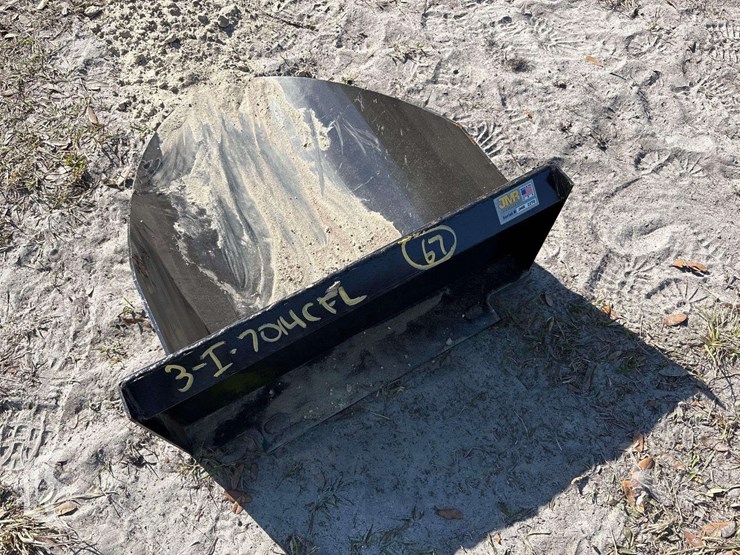 2025-jmr-stump-bucket-skid-steer-attachment-image-3