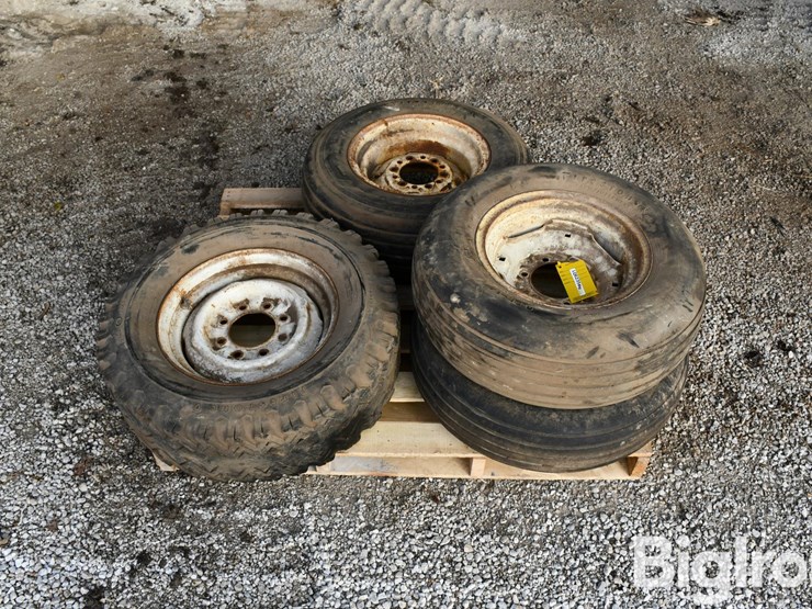 pallet-of-tires-image-2