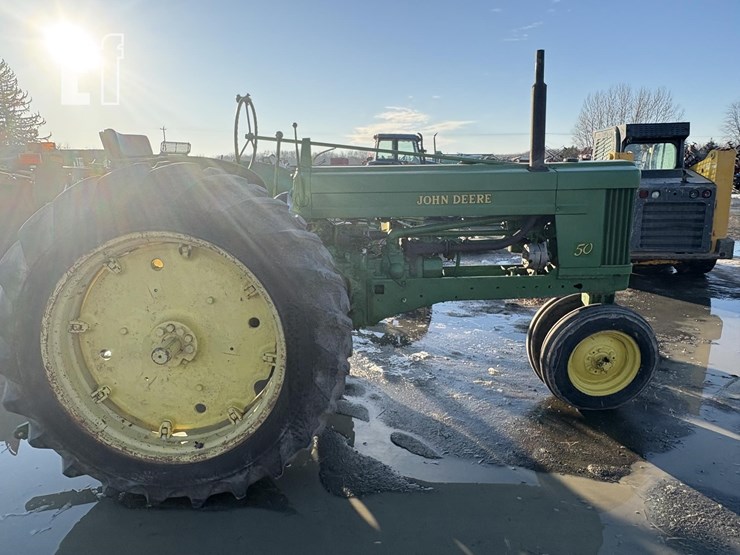 john-deere-50-image-13