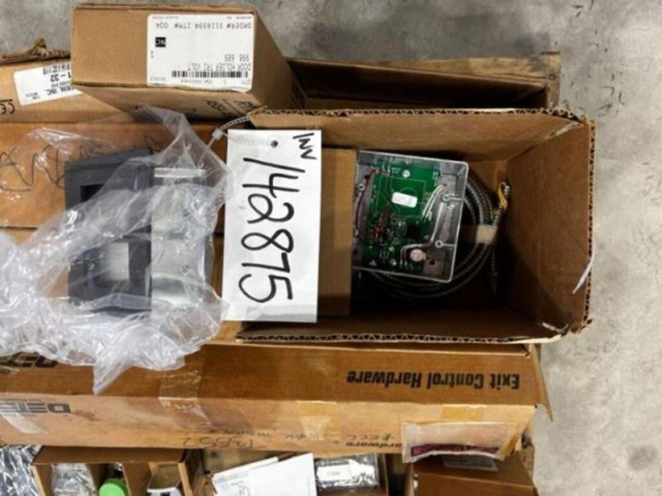 qty-of-door-entry-&-exit-hardware-image-9