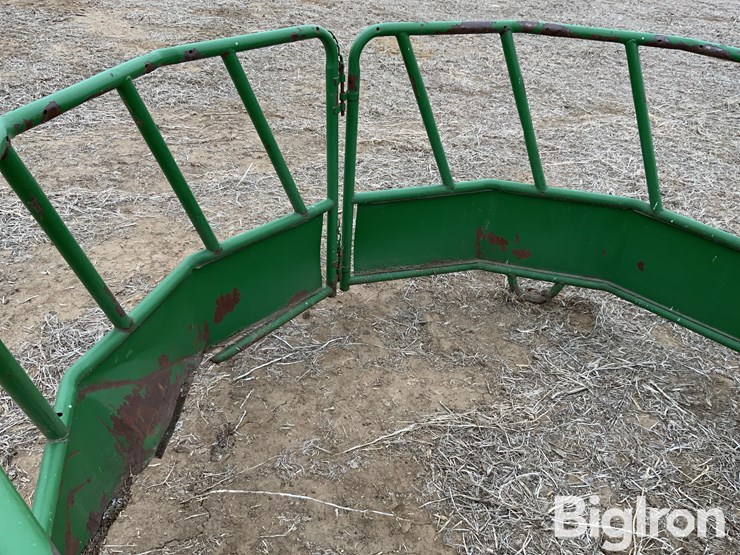 hw-foldable-bale-feeder-image-11