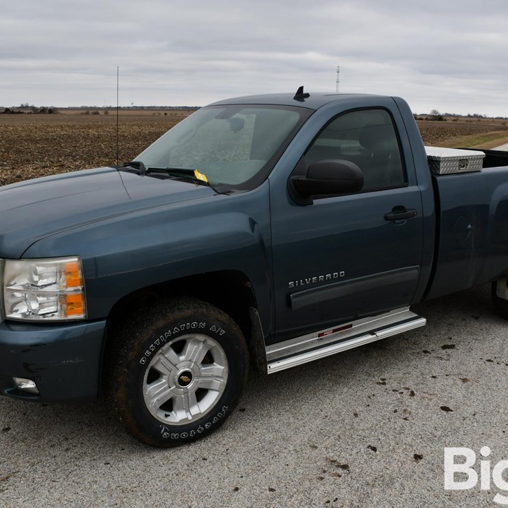 2010 CHEVROLET SILVERADO 1500 LT