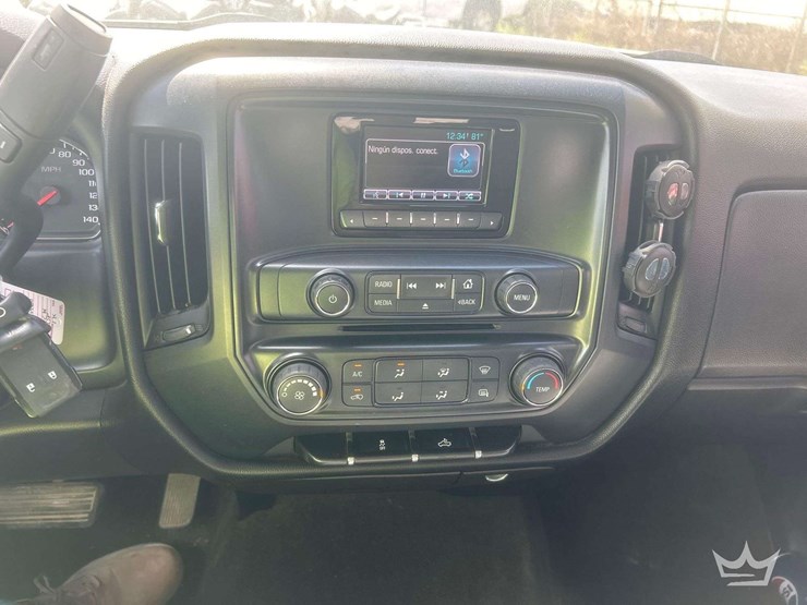 2015-chevrolet-silverado-1500-image-20