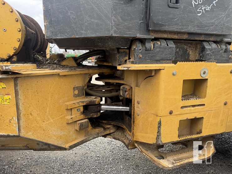 caterpillar-525d-image-7