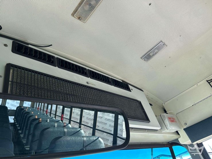 2015-ic-corporation-pb105-school-bus-image-16