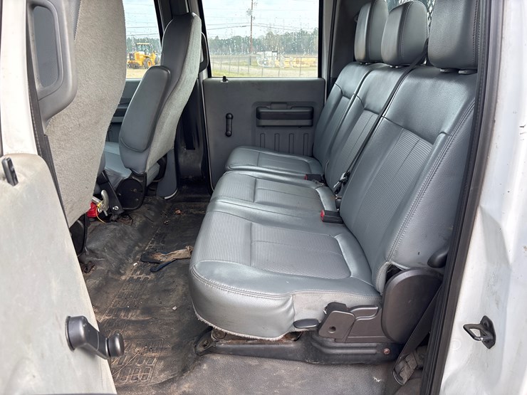 2016-ford-f750-xl-image-12