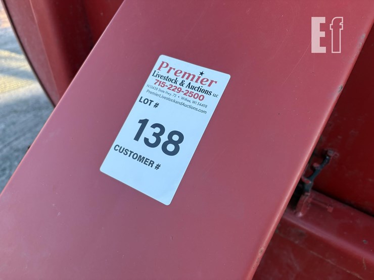 new-holland-60-image-8