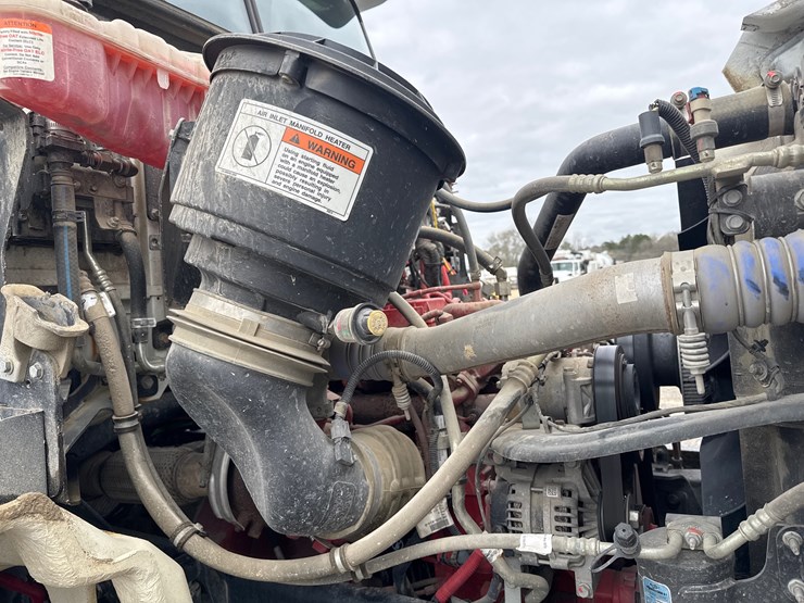 2020-western-star-4700sb-image-35