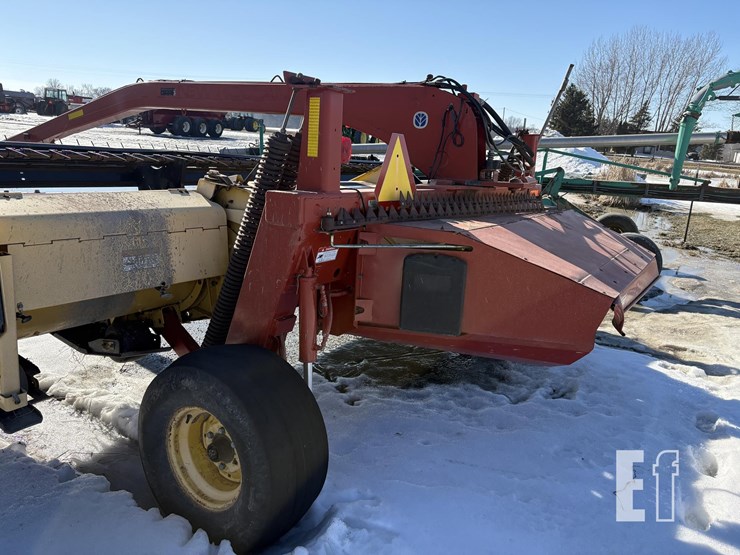 new-holland-1475-image-10