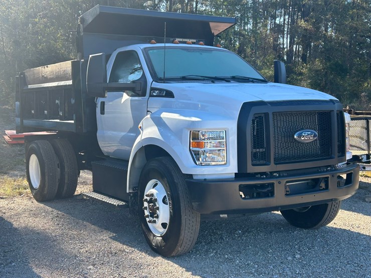 2025-ford-f650xl-image-5