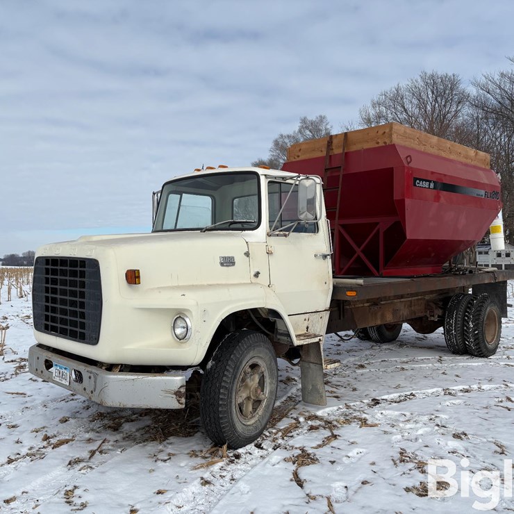 1978 Ford LTS900 S/A Fertilizer Tender Truck