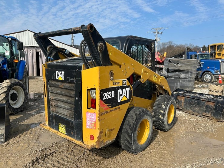 2017-caterpillar-262d-image-4