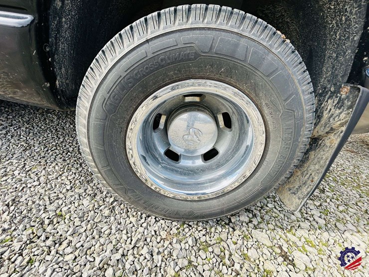 2004-dodge-ram-3500-image-52