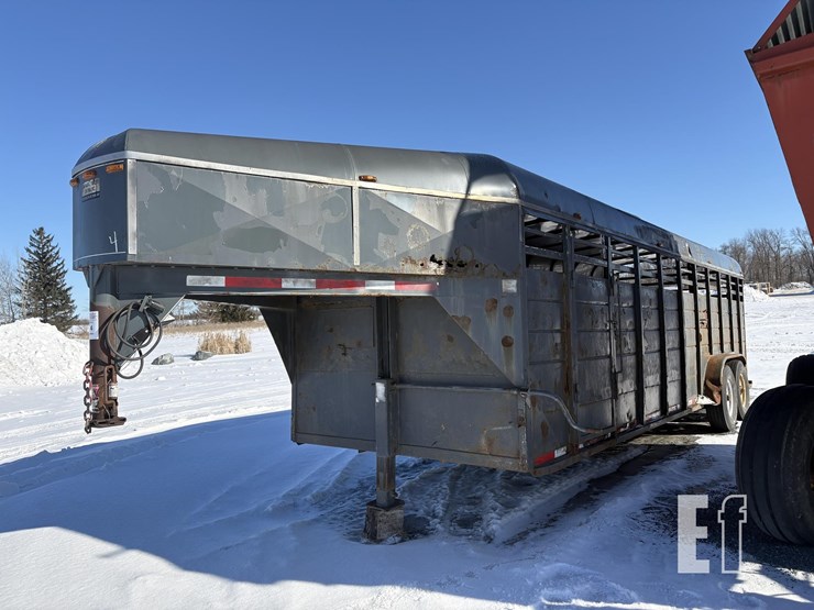 2012-chaparral-trlrs-of-iowa-image-1