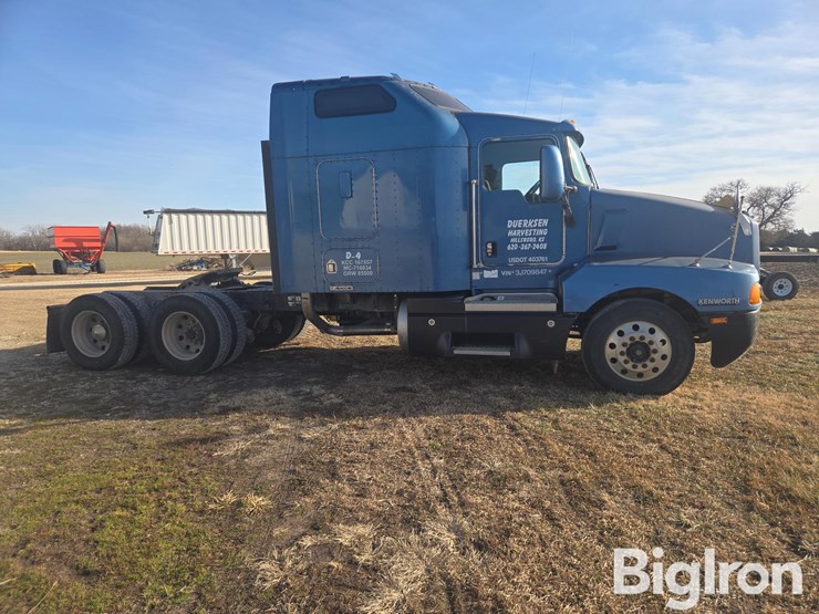 2003-kenworth-t600-image-4