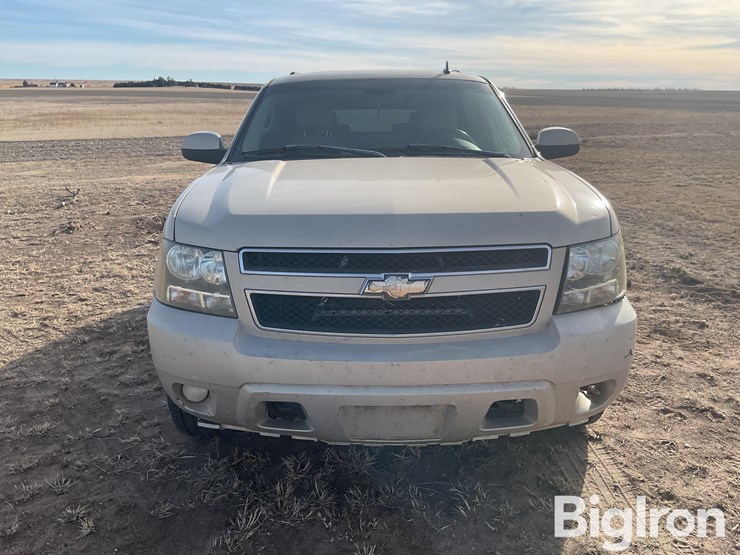 2007-chevrolet-tahoe-ltz-image-2