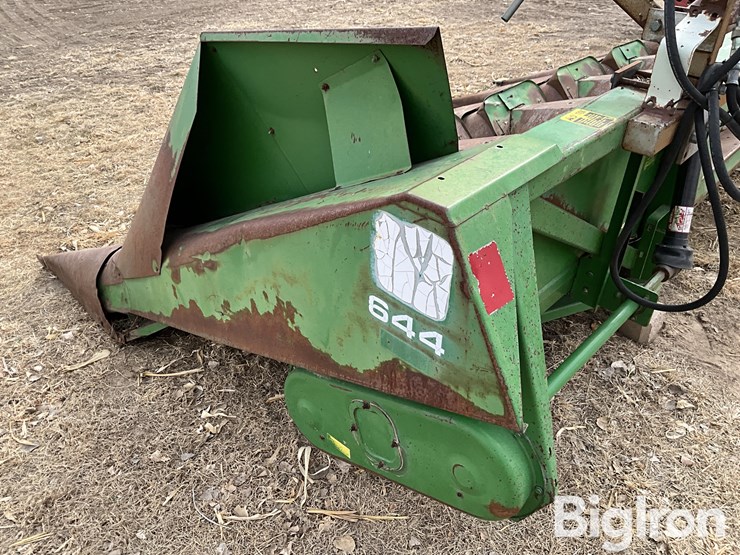 john-deere-644-image-11