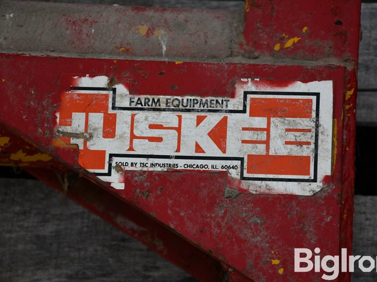 huskee-3-pt-quick-hitch-image-11