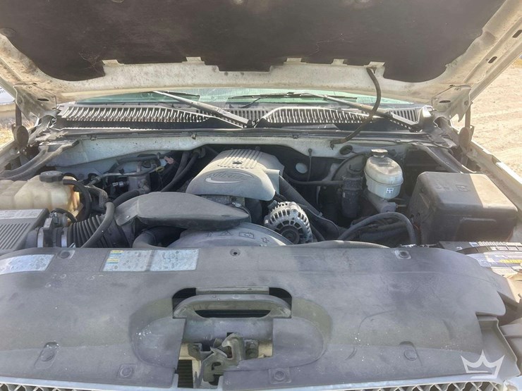 2004-chevrolet-silverado-1500-image-11