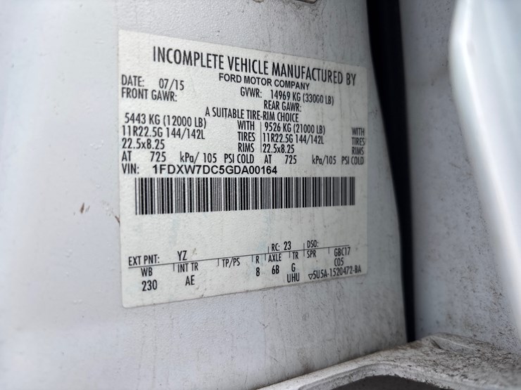 2016-ford-f750-xl-image-18