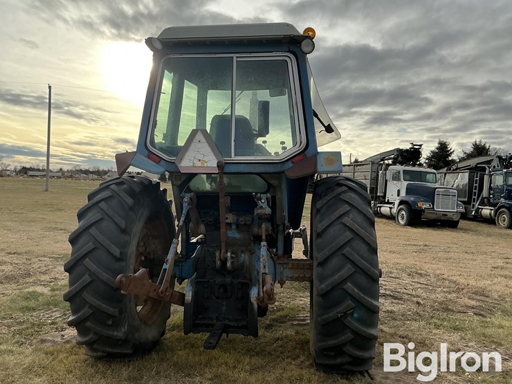 ford-tractor-image-6