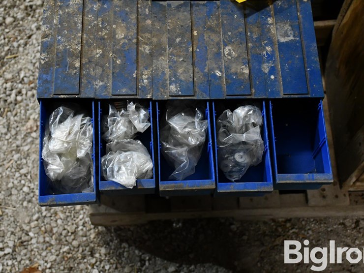 pallet-of-farm-support-image-13