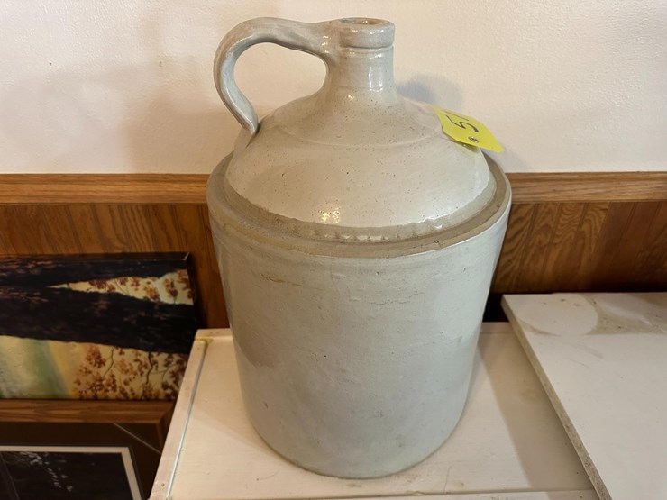 red-wing-5-gallon-jug-image-5